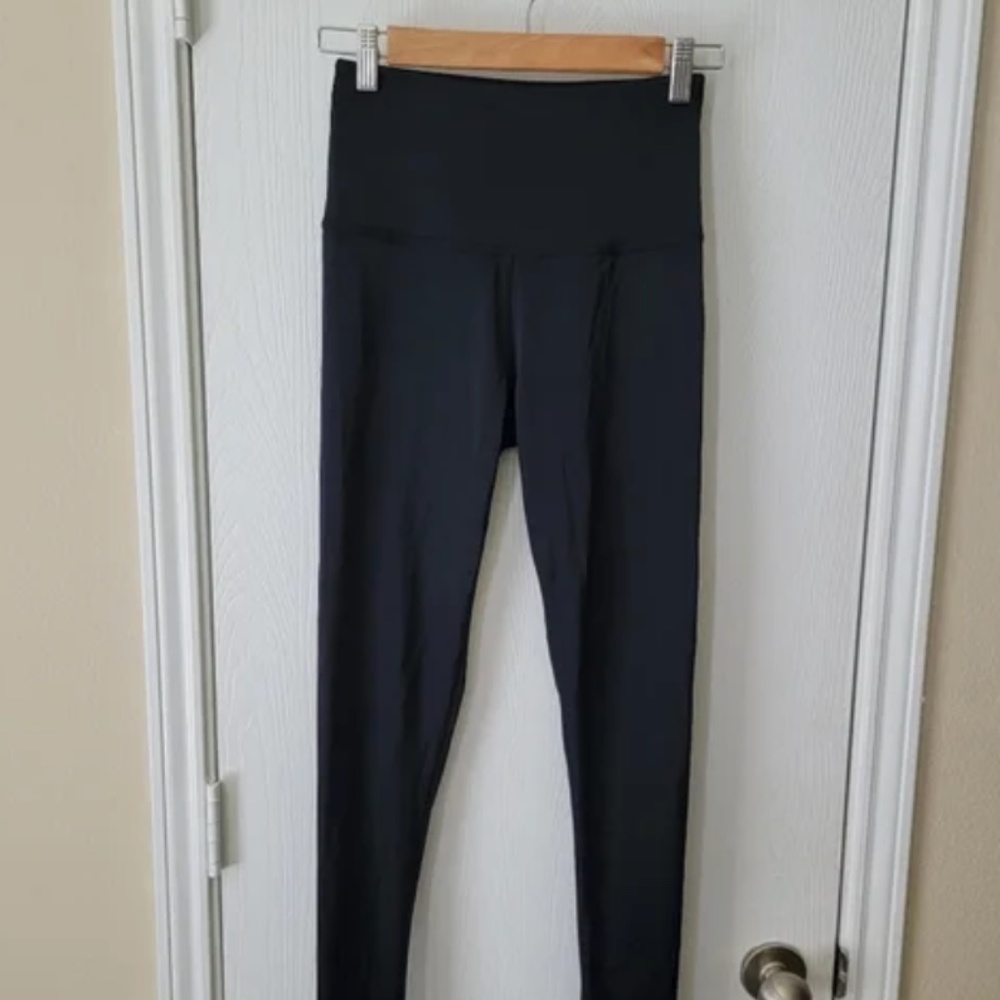 Beyond Yoga High Waist Midi Leggings Black - Small